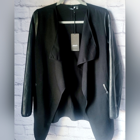 NWT Peach Dismount Jacket Small black Faux Leather - Picture 2 of 14